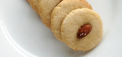 CHINESE ALMOND COOKIE